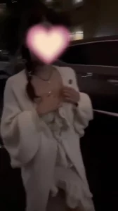 烟台大学城大二学妹露出调教，想约的看简洁